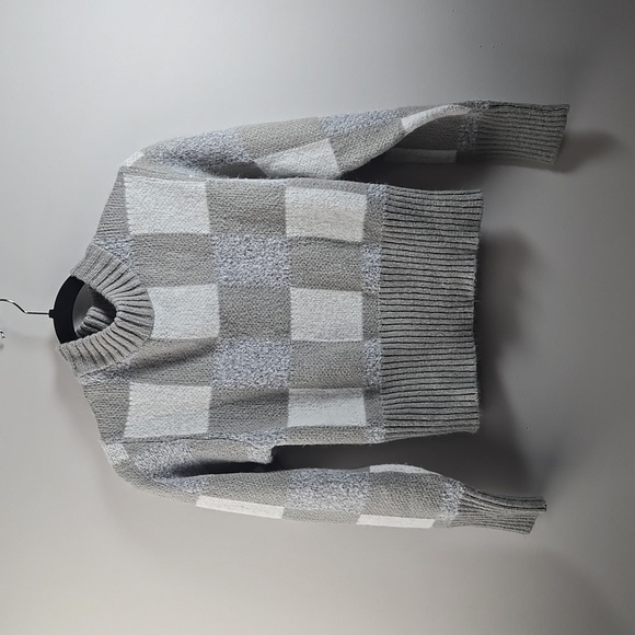 Poof! Sweaters - Poof Gray & White Sweater Size S